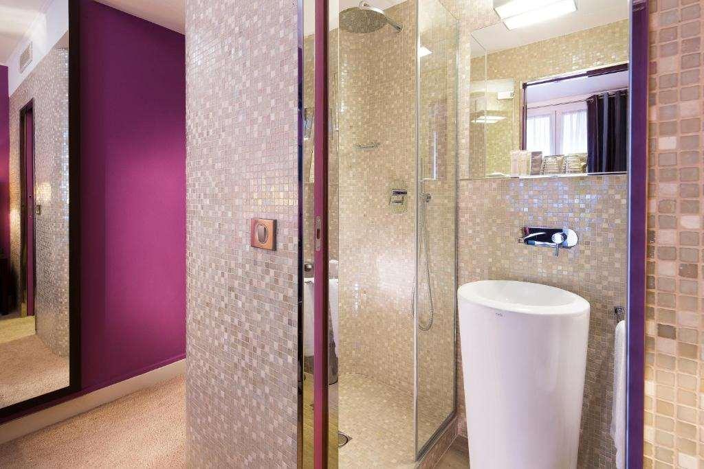 Hotel Sophie Germain Париж Стая снимка